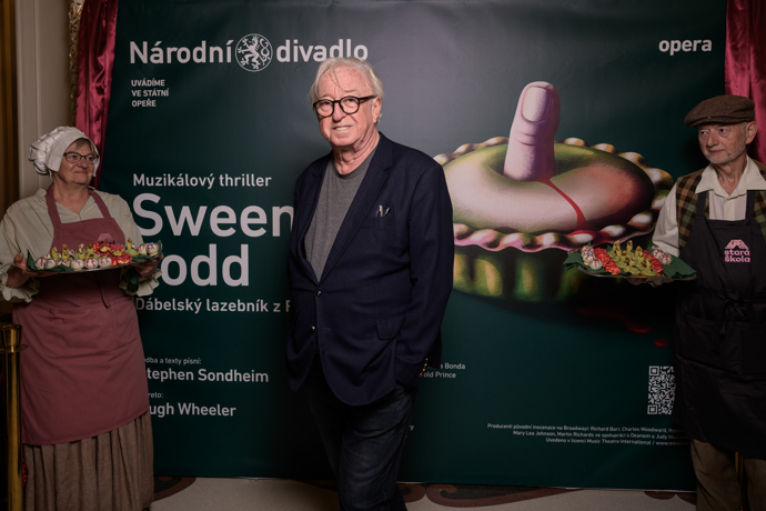 FOTO: Jiří Lábus vyrazil na operu. – stránka 3