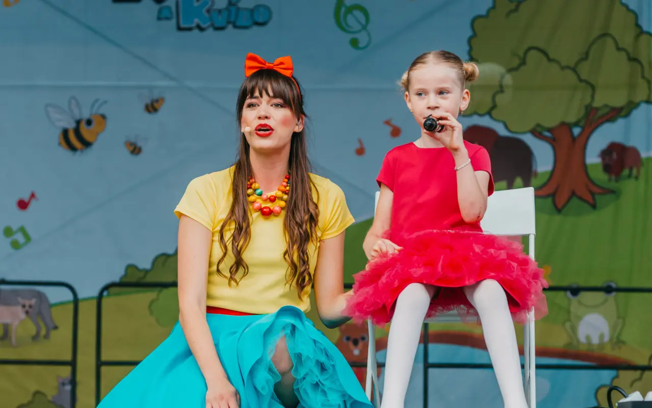 FOTO: Jasmínka (8) zpívala dřív, než chodila.