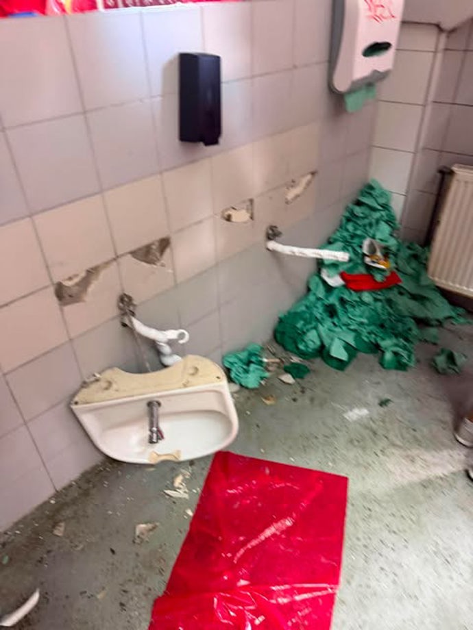 FOTO: Takhle dopadl sektor hostů na Edenu.