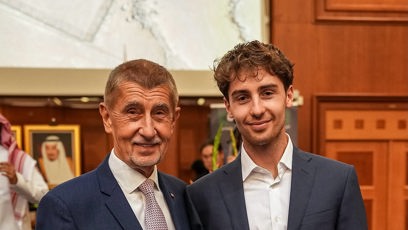 FOTO: Předseda vlády Andrej Babiš spolu se synem Frederikem.