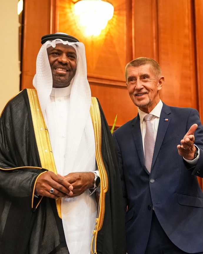 FOTO: Premiér Andrej Babiš na slavnostní recepci pořádanou u příležitosti státního svátku Království Saúdské Arábie.