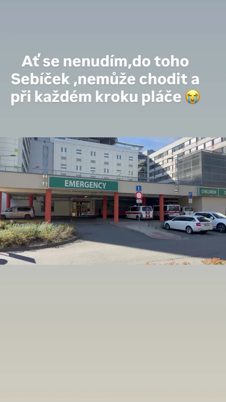 FOTO: Krátce nato skončila v nemocnici také s pětiletým Sebastianem.