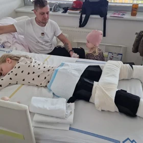 Jasmínku čekají další operace i náročné rehabilitace.