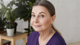 Anna (62): Chtěla jsem synovi pomoci s šetřením, ale snacha se chovala jako v hotelu. Společné bydlení skončilo fiaskem
