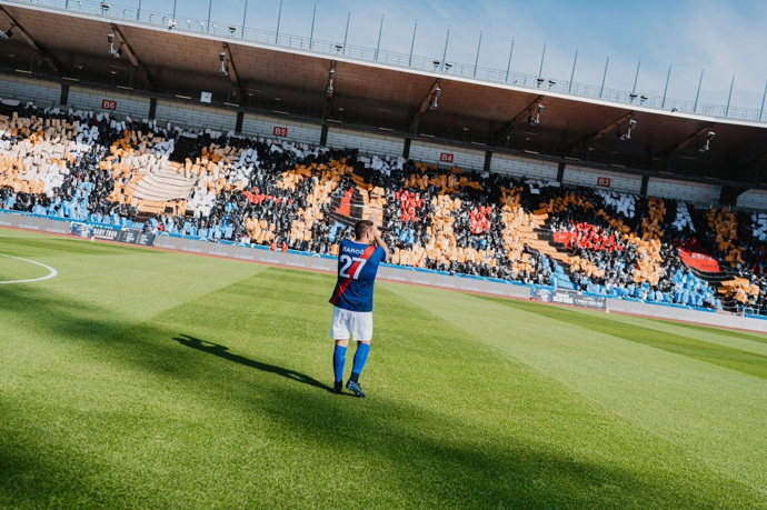 FOTO: Milan Baroš se loučil. – stránka 24