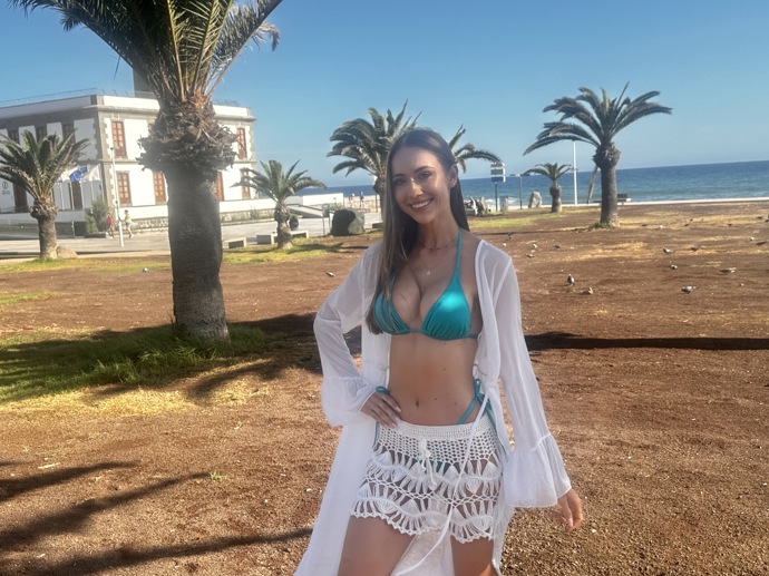 FOTO: Natália Lopašovská je velmi krásná. – stránka 121