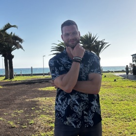 Účastník Love Islandu 2026 Matěj Podlezl.
