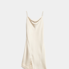 Saténové šaty slip dress s krajkovými lemy, Marks&Spencer, 1764 Kč