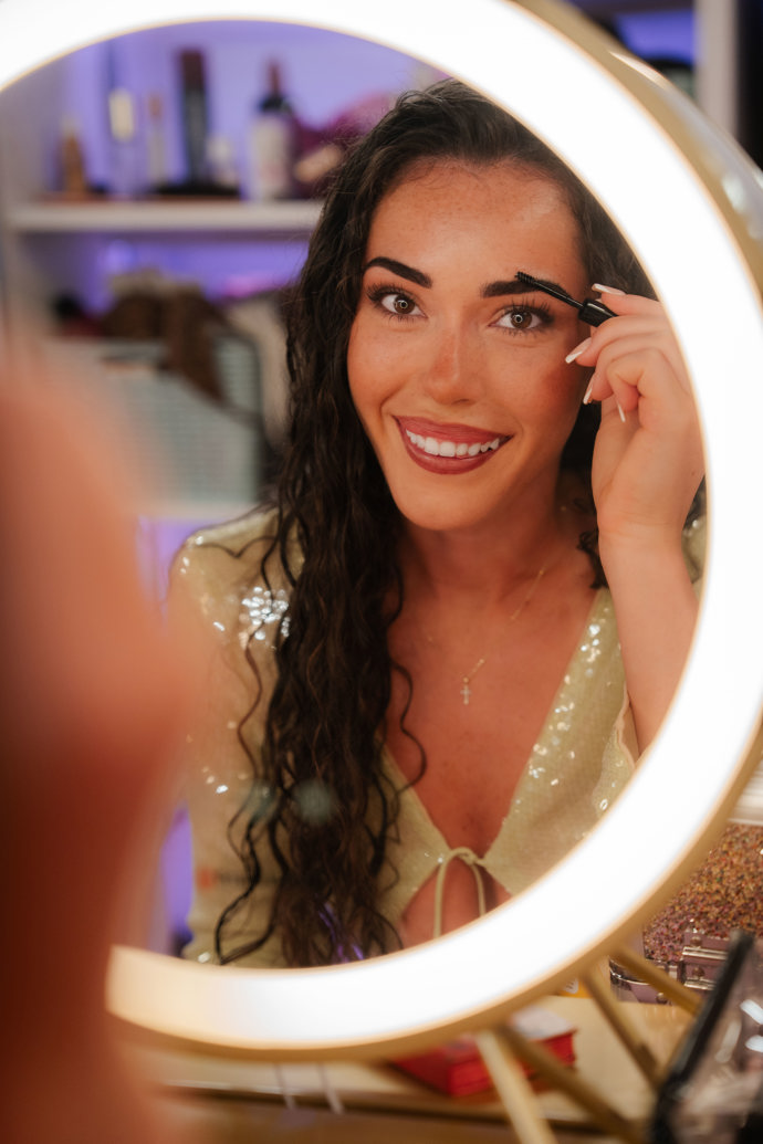 FOTO: Nela Dedková má mít doma údajně partnera. – stránka 4