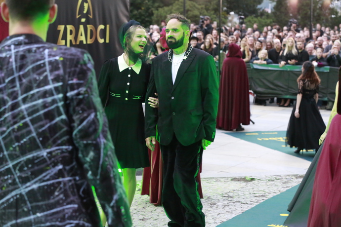 FOTO: Jiří Burian je se svou ženou Darinou velmi šťastný. – stránka 8