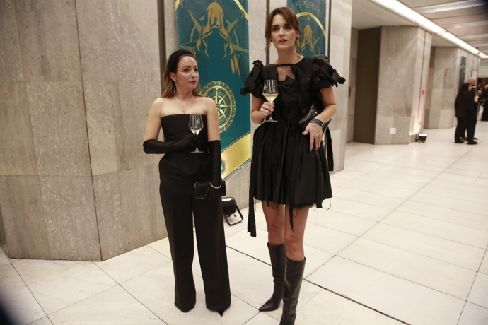 FOTO: Daniela Brzobohatá dorazila na slavnostní premiéru třetí řady Zrádců. – stránka 23
