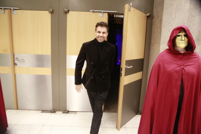 FOTO: Během slavnostní premiéry byl oblíbené moderátorce neustále na blízku také Leoš Mareš. – stránka 2
