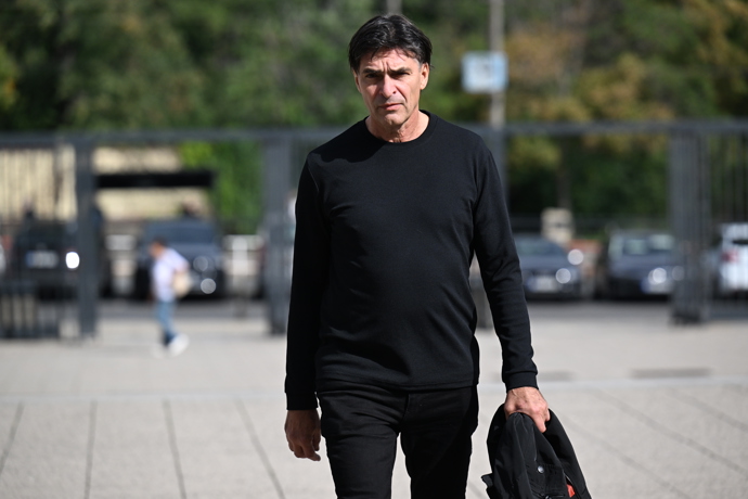 FOTO: Zdeněk Podhůrský se přišel naposledy rozloučit s Richardem Tesaříkem. – stránka 56
