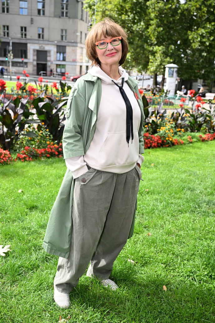 FOTO: Herečka Petra Černocká. – stránka 6