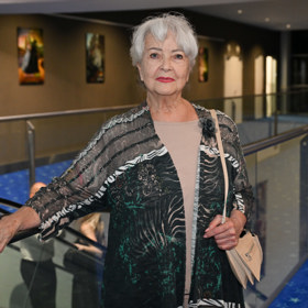 Carmen Mayerová vypadá skvěle.