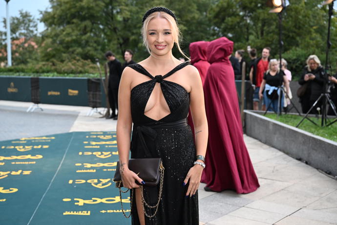 FOTO: Vítězka první řady Zrádců Nicole Šáchová. – stránka 257