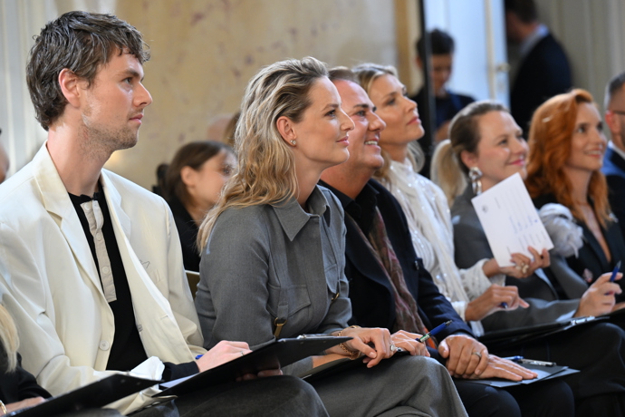 FOTO: Část porotců soutěže Elite Model Look 2026 × OMODA. – stránka 4