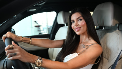 FOTO: Lela Ceterová má nové BMW.