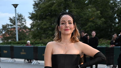 FOTO: Veronika Arichteva na premiéře Zdrádců.