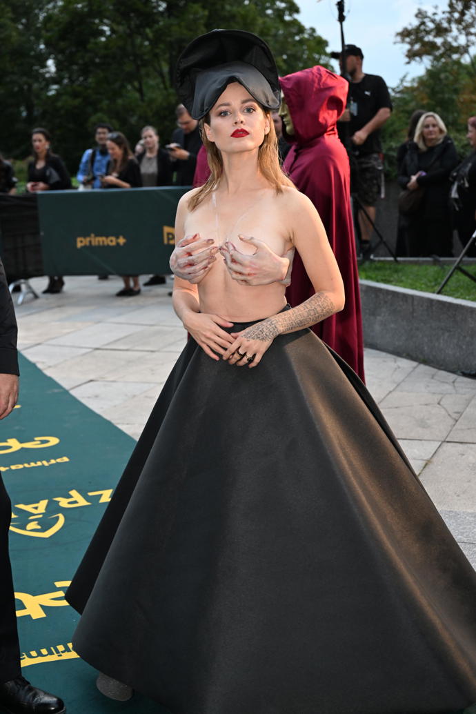 FOTO: Bezkonkurenčně nejlepší outfit. – stránka 225