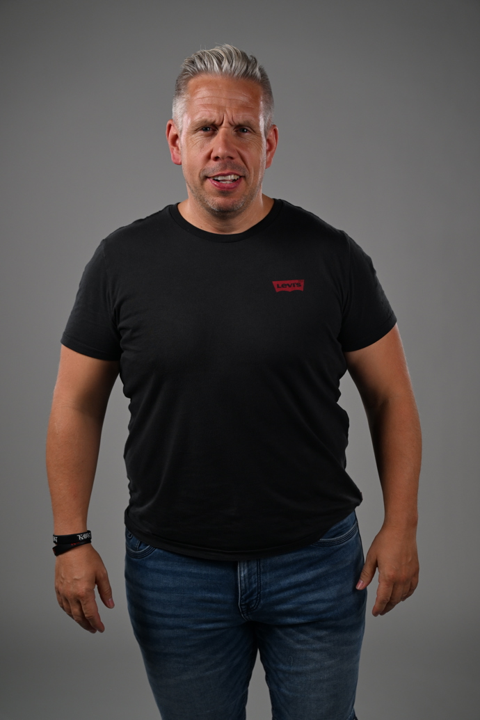 FOTO: Karel Horváth opět trošku přibral. – stránka 8