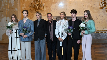 FOTO: Vítězové soutěže Elite Model Look 2026 × OMODA spolu se Sašou Jánym, Michaelou Kociánovou a Danielou Peštovou.