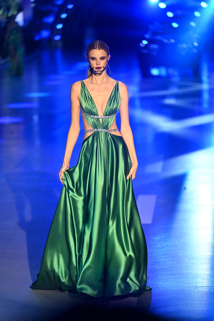 FOTO: Miss World Krystyna Pyszková. – stránka 27