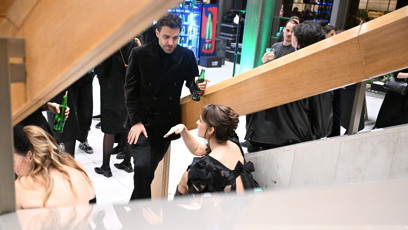 FOTO: Mareš se k ní okamžitě připojil.