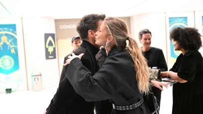 FOTO: Adéla Picková přezdívaná Icy buchta v objetí s Leošem Marešem.