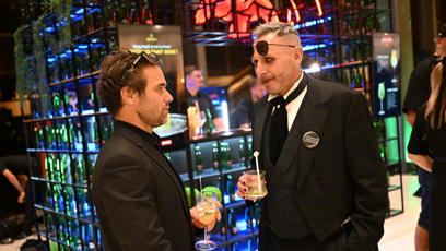 FOTO: Vavřinec Hradílek s Janem Tunou tentokrát zvolili už míchaný drink.
