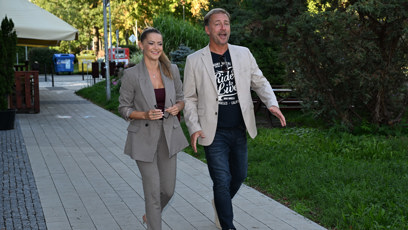 FOTO: Šárka Vaňková je po boku Petra Vondráčka velmi šťastná.