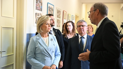FOTO: Eva Pavlová přijela vítat prvňáčky.
