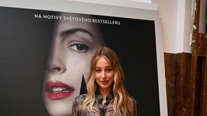 FOTO: Alex Sedláčková vynesla průhlednou blůzu.