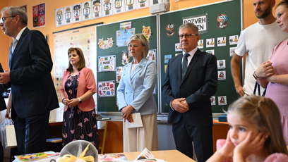 FOTO: Eva Pavlová ve třídě.