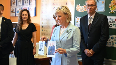 FOTO: Eva Pavlová ve třídě.