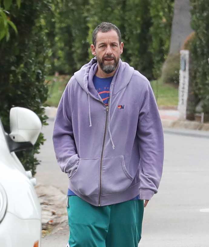 FOTO: Adam Sandler preferuje pohodlí. – stránka 1