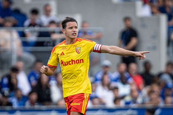 FOTO: Kapitán týmu Lens je Florian Thauvin.