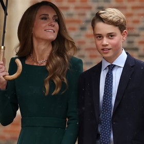 Princ George nastoupil na Eton College.