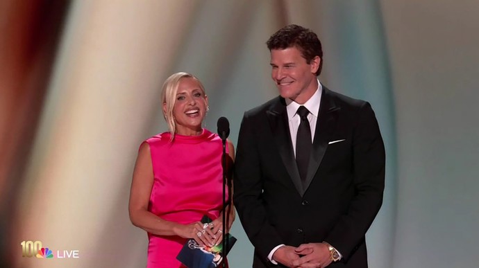 FOTO: Sarah Michelle Geller a Davidem Boreanaz po 29 letech od premiéry seriálu Buffy přemožitelka upírů. – stránka 4