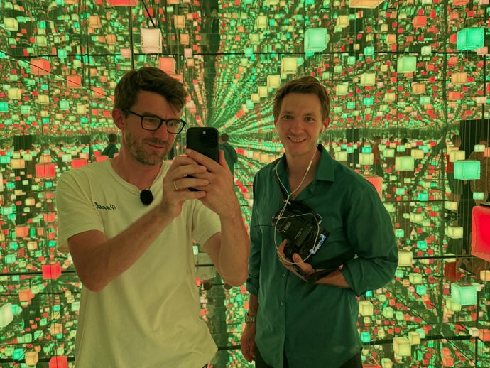 FOTO: Janek působí prostřednictvím Youtube kanálu Kluci z Prahy. – stránka 8