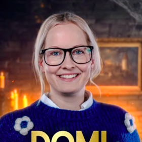 Domi je profesorka a maminka tří dětí.