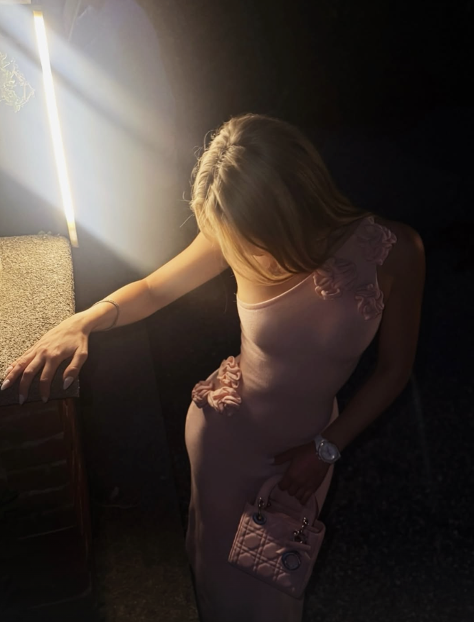 FOTO: Laura Homolová je krásná dívka.