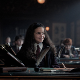Arabella Stanton jako Hermiona Granger.