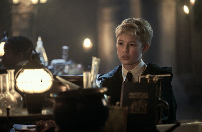 FOTO: Lox Pratt ztvárnil v seriálu Harry Potter Draca Malfoye.