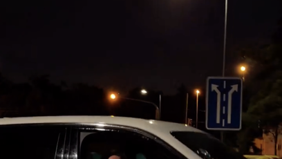 FOTO: Kozub ocenil, že tentokrát má jejich vůz střechu.