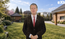 Petr Jablonský se tentokrát převtělil do premiéra Andreje Babiše.