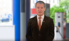 Petr Jablonský se převtělil do Andreje Babiše.