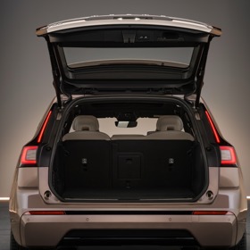 Nové Volvo XC60 disponuje prostorným kufrem. 