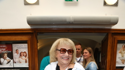 FOTO: Česká herečka a výtvarnice Iva Hüttnerová si nenechala křest nové knihy Josefa Maršálka ujít.