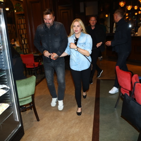 Kateřina Kristelová a Tomáš Řepka na premiéře Oasis. 